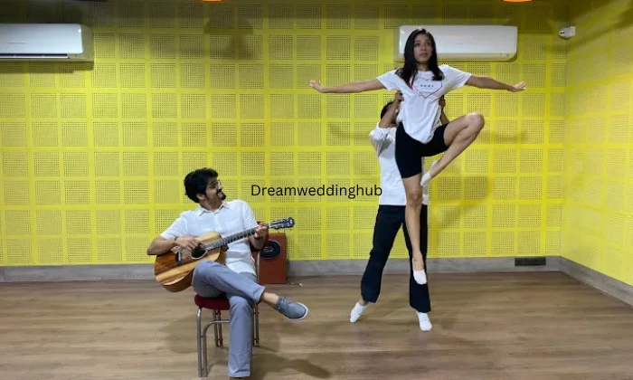 PDA Pals Dancing Arena